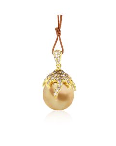 Anhänger  "Knospe" mit traumschöner Südsee-Perle und Diamanten 750-Gelbgold