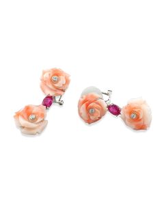 Korallen-Rosen-Ohrhänger mit Brillanten und Rubinen