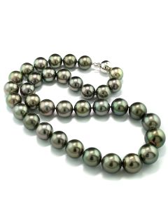 Perlenschmuck echte Perlen Zuchtperlen Salzwasser Tahitiperle grau silbern Schmuck München