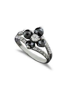 Ring Diamanten Schwarz Weiß Kontrast black and white Blume Geschenk für Frauen