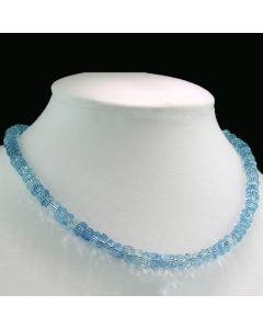 Halskette dunkle Farbe blau Aquamarine Schmuckshop bestellen