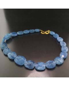 blaue Farbsteine Edelstein-Kette Halskette 