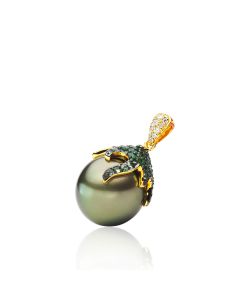 Anhänger  "Knospe" mit traumschöner Tahiti-Perle und Tsavorit 750-Gelbgold