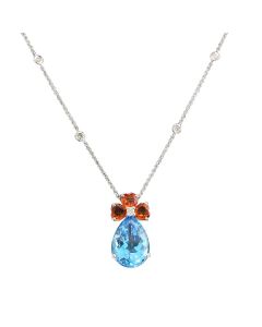 lange dünne Kette in Weißgold mit blauem Edelsteintropfen