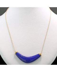 Halskette blauer Edelstein Bumerang
